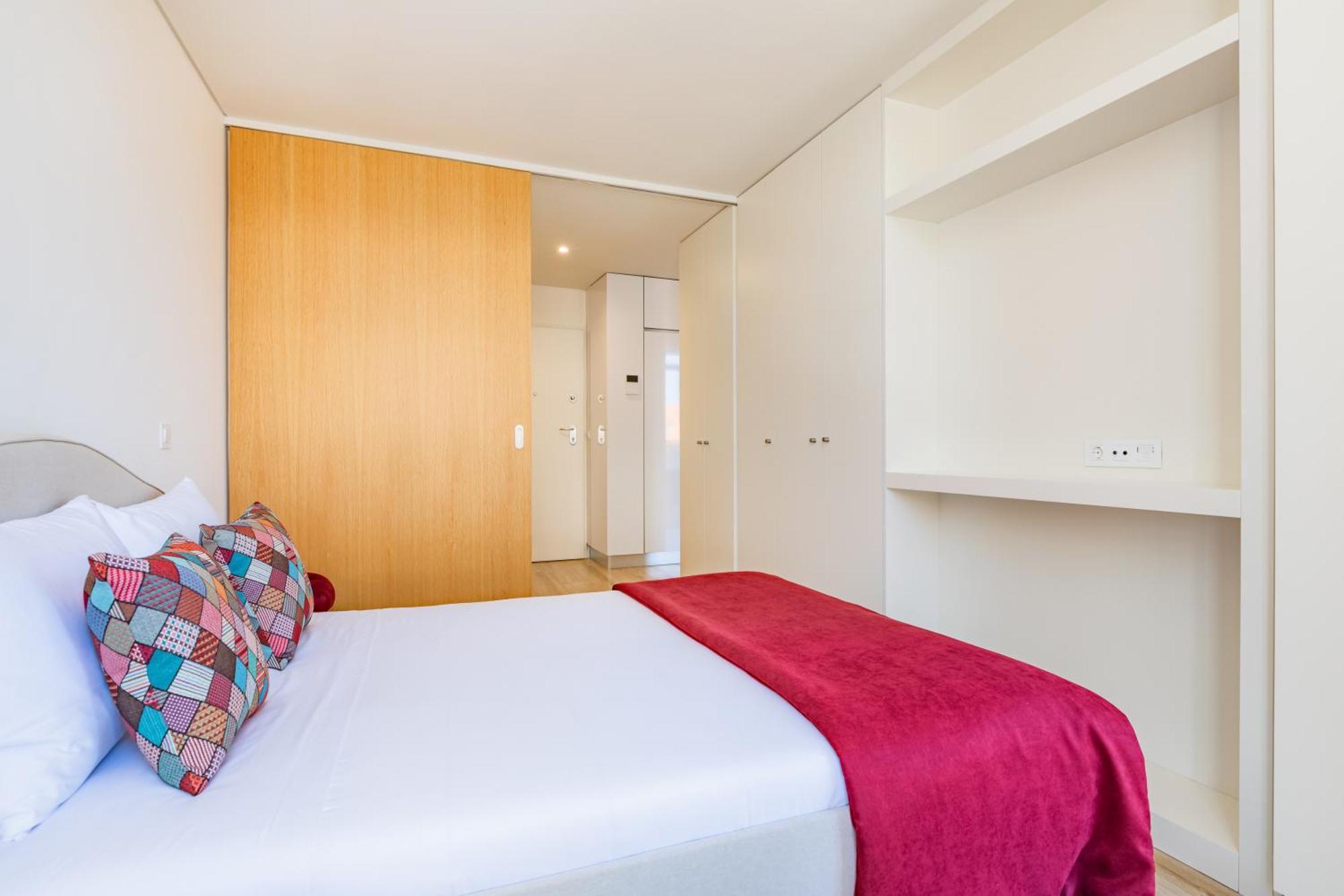Duque De Saldanha Residences Πόρτο Δωμάτιο φωτογραφία